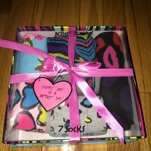 Betsy Johnson 7 Pack Sock Gift Box